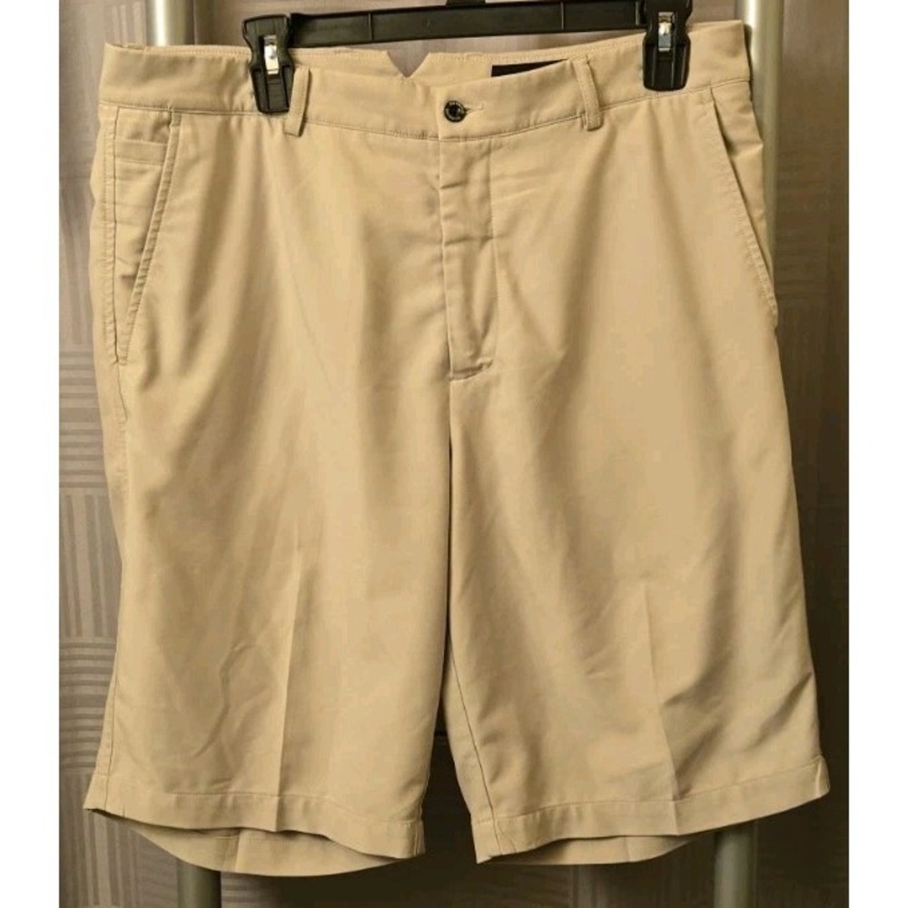 Dunning Everbest Men's Beige Performance‎ Golf Shorts Size 33 Inseam 10" Khaki
